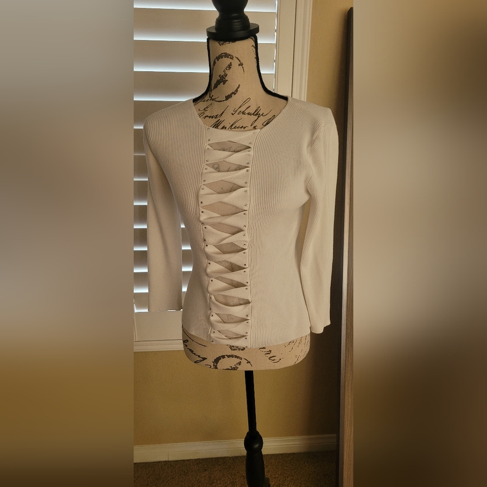 GARDY EUC LONG SLEEVE TOP